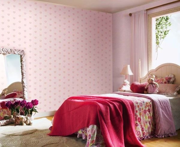 Нежность и вдохновение в простом воплощении: выбираем розовые обои для стен